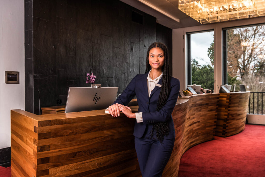 Hotel-Kommunikationsfachfrau/-mann EFZ